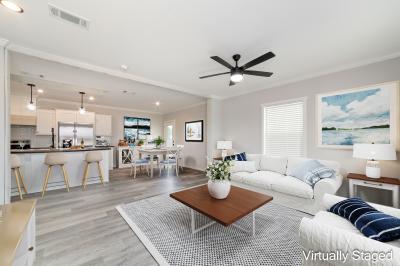 Photo 5 of 18 of home located at 512 Rahm Way Lady Lake, FL 32159