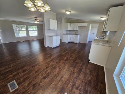 Photo 4 of 9 of home located at 169 Buggy Whip Drive Kyle, TX 78640