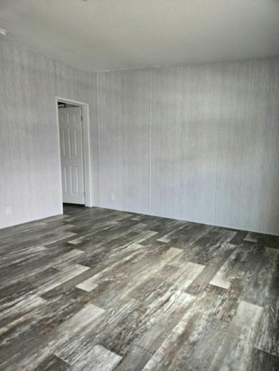 Photo 5 of 10 of home located at 3323 NE 14th St Lot A13 Ocala, FL 34470