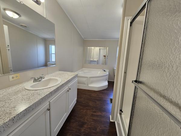 2006 CMH Manufacturing Mobile Home