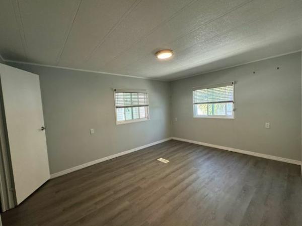 1978 SHER Manufactured Home