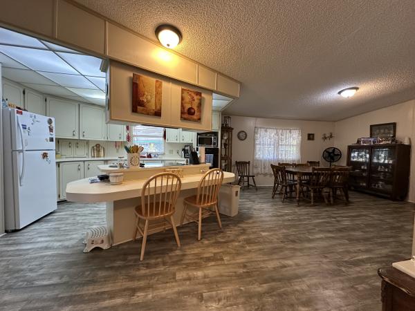 1989 Coro 2C10004 Mobile Home