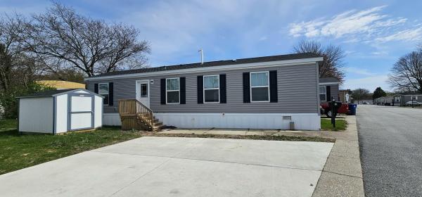 Photo 1 of 2 of home located at 76 East Us Hwy 6 Lot 43 #43 Valparaiso, IN 46383