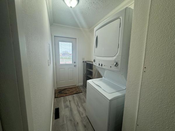2015 SKMD 6655 Mobile Home