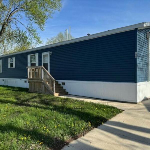 2022 6616-711 The Pulse  Home