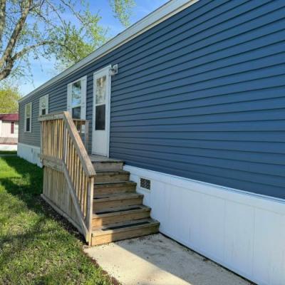 Photo 5 of 25 of home located at 2800 West Memorial Drive #0144 Muncie, IN 47302