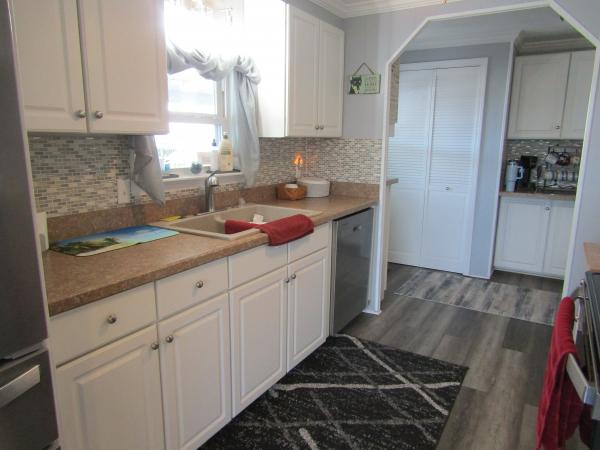 1980 Homes of Merit Twin Manor Mobile Home