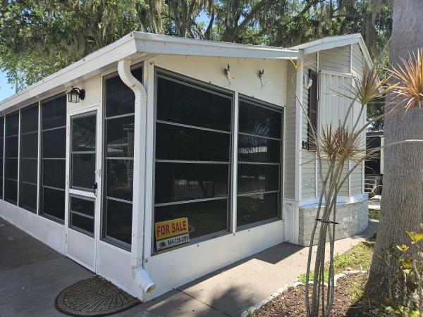 2006  Mobile Home For Sale