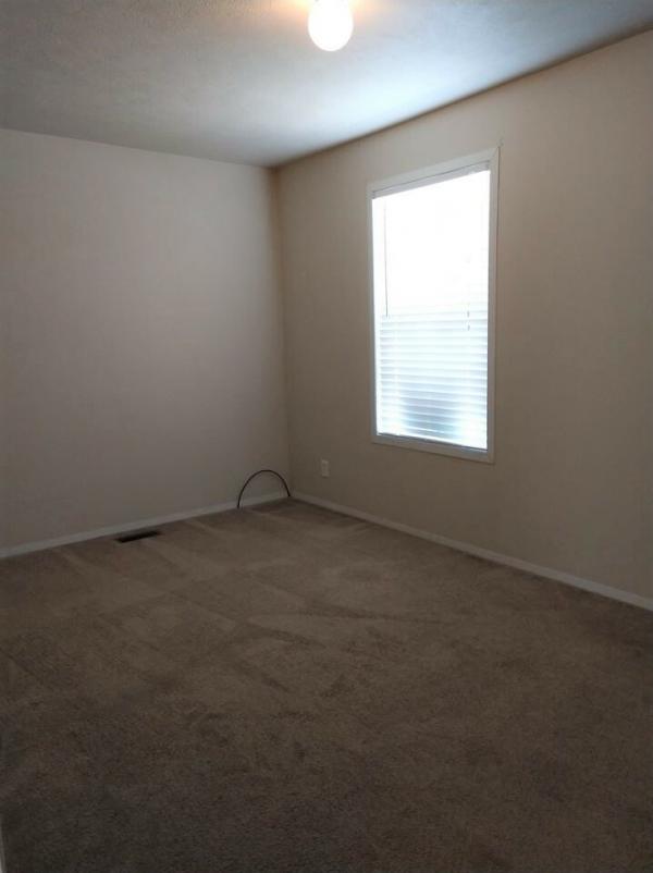 2010 Clayton Mobile Home