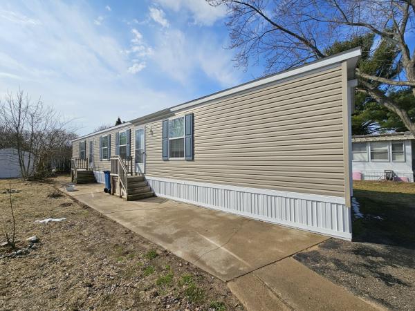 2014 Clayton Mobile Home