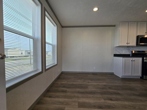 2025 Clayotn 95PLH28523C Mobile Home