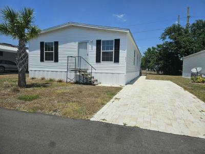 Mobile Home at 6631 Hidden Oaks Drive North Fort Myers, FL 33917