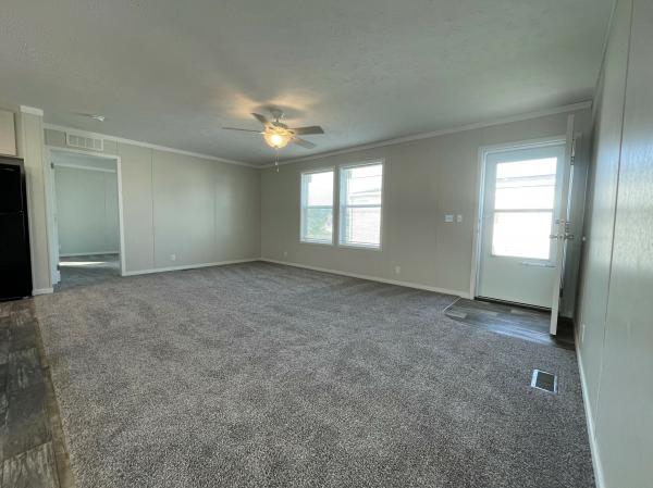 2025 Clayton 95PLH28523G Mobile Home