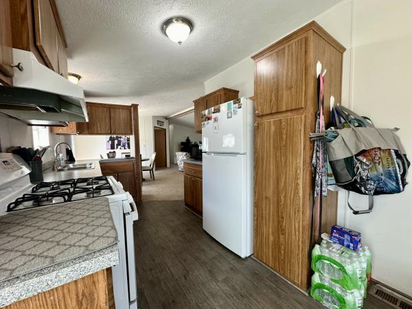 2000 Four Seasons Mobile Home