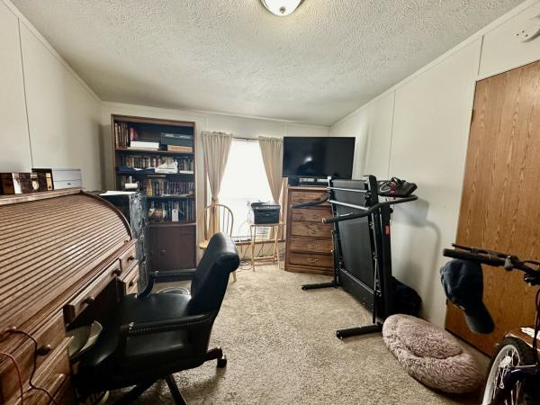2000 Four Seasons Mobile Home