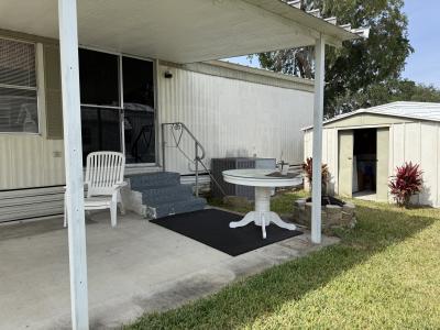 Photo 5 of 11 of home located at 33 Leslie Lane Port Orange, FL 32129