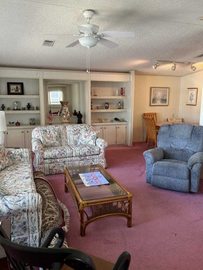 Photo 3 of 8 of home located at 591 Sunshine Lane North Fort Myers, FL 33903