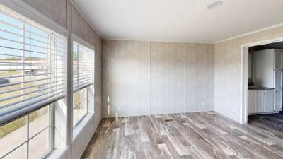 Photo 5 of 7 of home located at 1 Thorn Locust Lane, #269 London, OH 43140