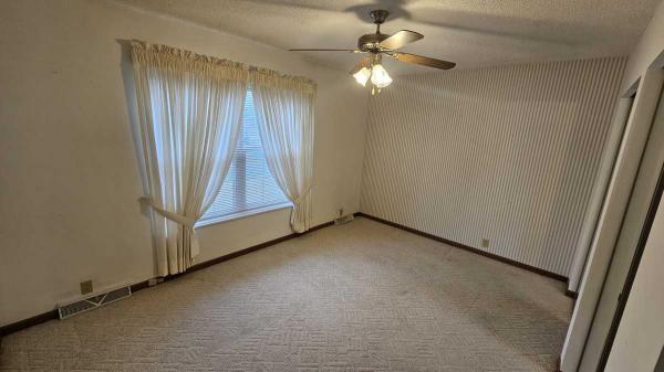 1992 Rochester Manufactured Home