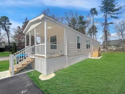 Photo 2 of 19 of home located at 116 Bluebird Rd. #21 Fort Edward, NY 12828