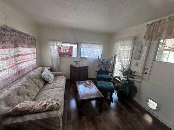  Mobile Home For Sale