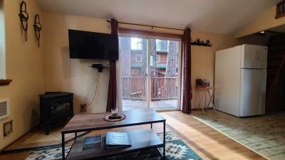 Photo 5 of 9 of home located at 25615 SW Cold Springs #21 Camp Sherman, OR 97730