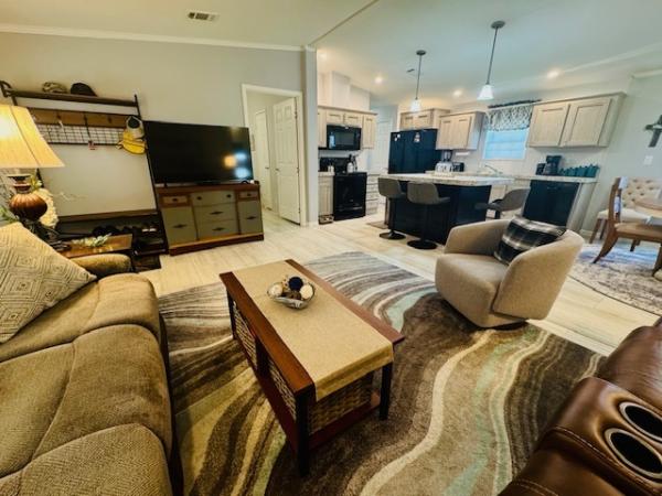 2023 KING Mobile Home