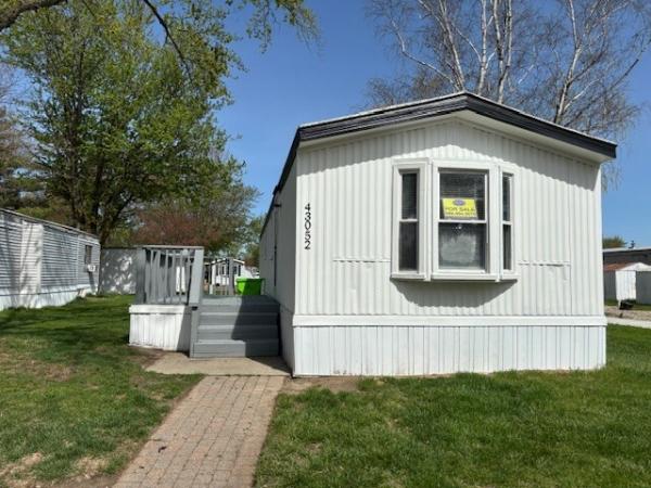 1986 Carrollton Manufactured Home