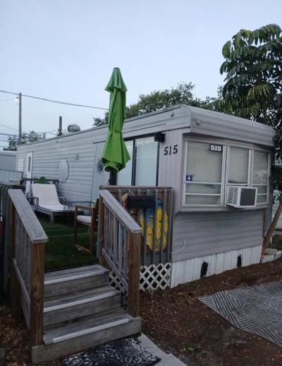 Mobile Home at 2381 Gulf To Bay Blvd Lot 515 Clearwater, FL 33765