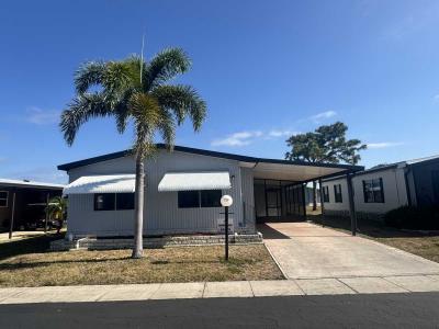 Photo 1 of 22 of home located at 148 Lakeside Cir Fort Myers, FL 33903