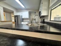 1985 Fleetwood Glenbrook Mobile Home