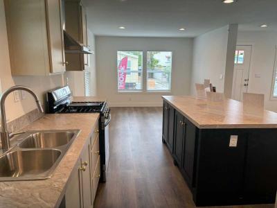 Photo 4 of 7 of home located at 601 N Kirby St Spc 367 Hemet, CA 92545