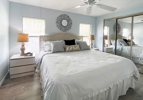 1987 Palm Harbor Manufactured Home