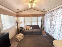 1992 Park Manufactured Home