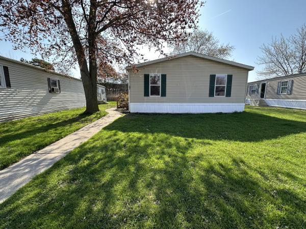 2000 Schult Schult Mobile Home