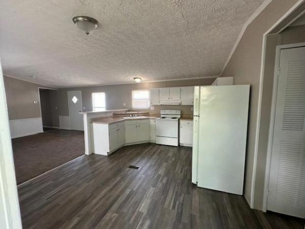 2006 Horton Homes Inc Mobile Home For Sale