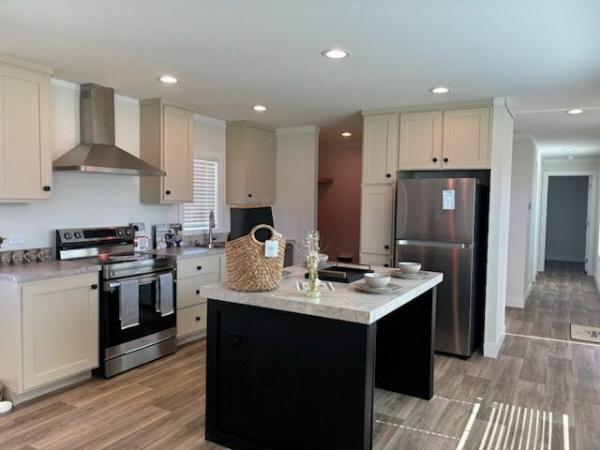 Photo 1 of 2 of home located at 4922 Laura Ln  #179 Kirby, TX 78219