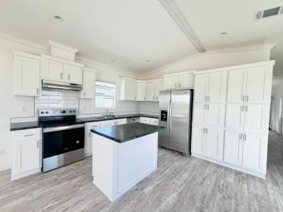 Mobile Home at 724 Hollow Ln Lot Hl724 New Braunfels, TX 78130
