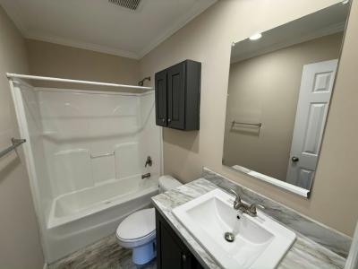 Photo 4 of 20 of home located at 10201 W Beaver St #319 Jacksonville, FL 32220