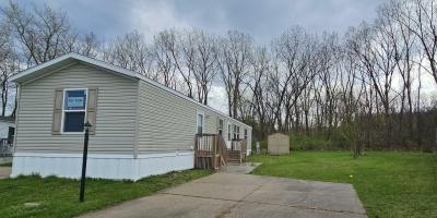 Mobile Home at 76 East Us Hwy 6 Lot 230 #230 Valparaiso, IN 46383