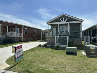 Photo 3 of 14 of home located at 32 Tranquility Trails Way Willis, TX 77318