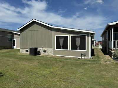 Photo 5 of 14 of home located at 32 Tranquility Trails Way Willis, TX 77318