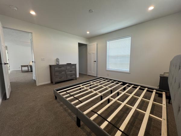 2025 Champion RAPB2852H32393 Mobile Home