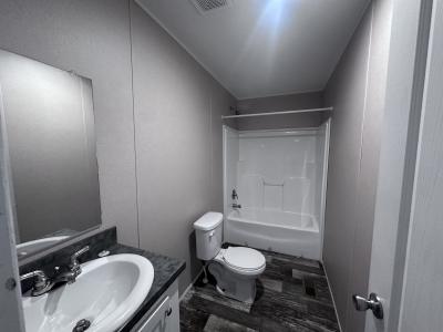 Photo 4 of 9 of home located at 1190 Hunters Mountain Pkwy Troy, AL 36079