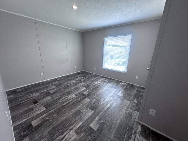 2022 1676210HRN  Home