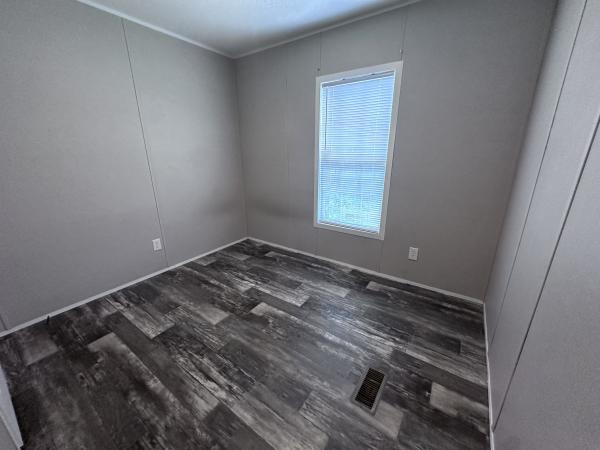 2022 1676210HRN  Home