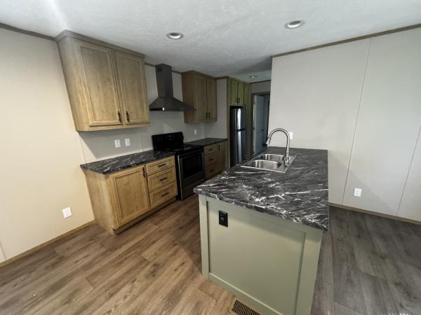 2022  Mobile Home For Sale