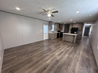 Photo 4 of 8 of home located at 1174 Hunters Mountain Pkwy Troy, AL 36079