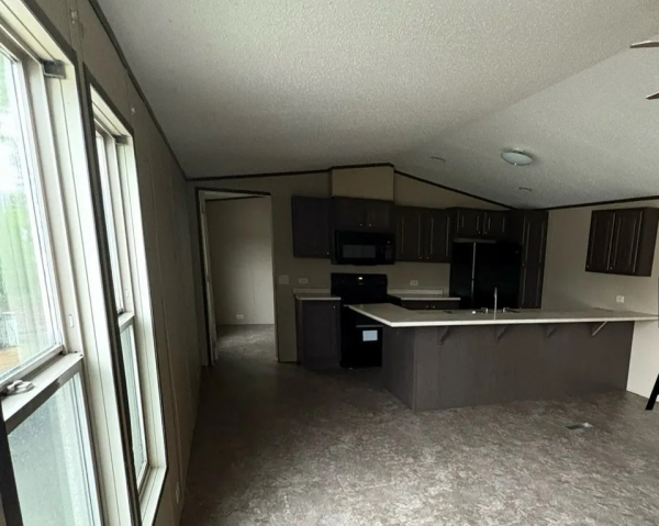 2019 S-1672-32B  Home