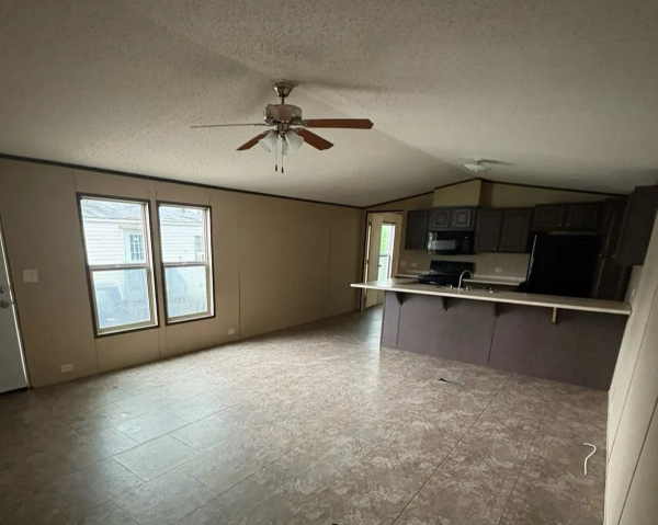 2019 S-1672-32B  Home